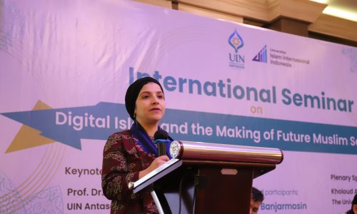 Kholoud Al Ajarma, Ph.D. paparkan materi tentang Ibadah Haji di Era Digital