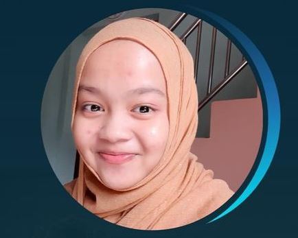 Siti Aisyah (Juara 1 Musabaqah Hifdz Al-Qur’an 20 Juz Putri) - Mahasiswa Ilmu Al-Qur'an & Tafsir 2020