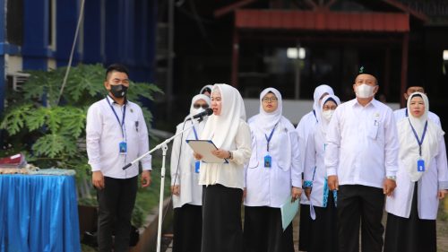 Para petugas Upacara Bendera HUT ke-77 RI (Foto-Humas-Yulida Rifani)