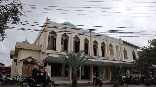 Masjid Abdurrahman Ismail di Kampus 1 UIN Antasari tempat digelarnya cabang lomba MHQ (Foto-Humas-Achmad Magfur)