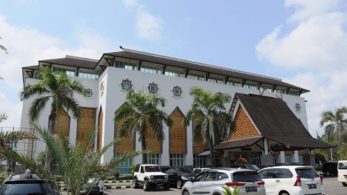 Gedung Jabal Rahmah Asrama Haji Embarkasi Banjarmasin, lokasi kunjungan kerja DPRD RI (Foto-Humas-Achmad Magfur)