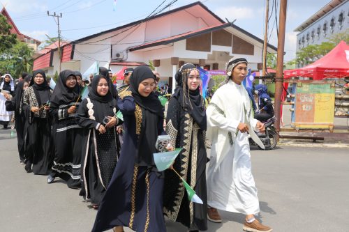 Penampilan budaya Arab Saudi di Festival Budaya (Foto-Humas-Hadi Rustami)