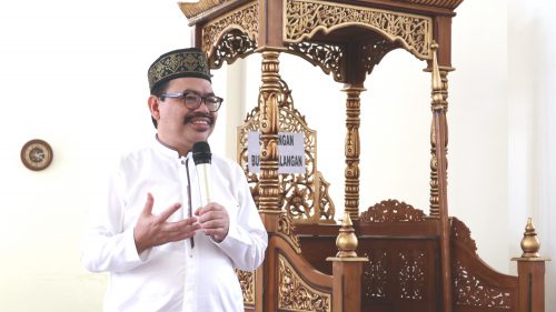 Rektor UIN Antasari Banjarmasin Prof. Dr. H. Mujiburrahman, M.A. saat memberikan sambutannya (Foto:Humas/Achmad Magfur)