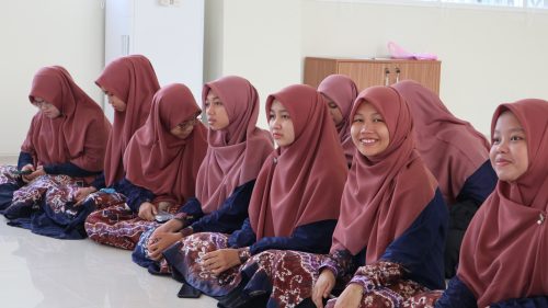 para musyrifah asrama putri kampus 2 UIN Antasari Banjarmasin (Foto:Humas/Achmad Magfur)