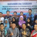 Para kepala madrasah dan operator sekolah zona Hulu Sungai 1 usai mengikuti sosialisasi penerimaan mahasiswa baru (Foto:Humas/Achmad Magfur)