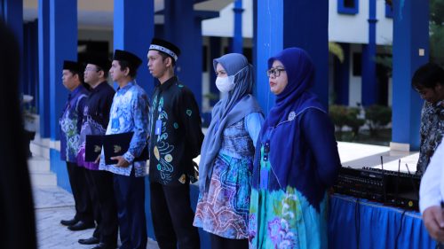 Para panitia yang menyukseskan upacara (Foto:Humas/Yulida Rifani)