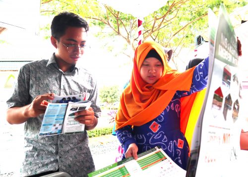 Abdan Solihan, Siswa MAN IC Tala tertarik masuk ke UIN Antasari (Foto:Humas/Achmad Maghfur)