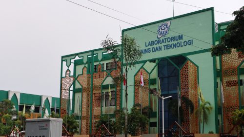 Gedung-gedung besar di MAN IC Tala (Foto:Humas/Achmad Maghfur)