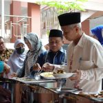 Guru Besar, para dosen, dan karyawan Pascasarjana UIN Antasari hadiri Tasyakuran Akreditasi Unggul S-2 PBA (Foto:Humas/Achmad Magfur)