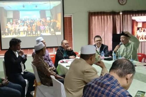 Rombongan AIUA saat memaparkan program-program yang dimiliki (Foto:Sekretariat AIUA)