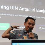 Dosen UIN Antasari Moh. Iqbal Assyauqi, S.Pd.I., M.Pd. saat menjadi narasumber (Foto:Humas/Achmad Magfur)