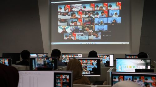 Laboratorium Komputer UIN Antasari menjadi lokasi acara (Foto:Humas/Achmad Magfur)