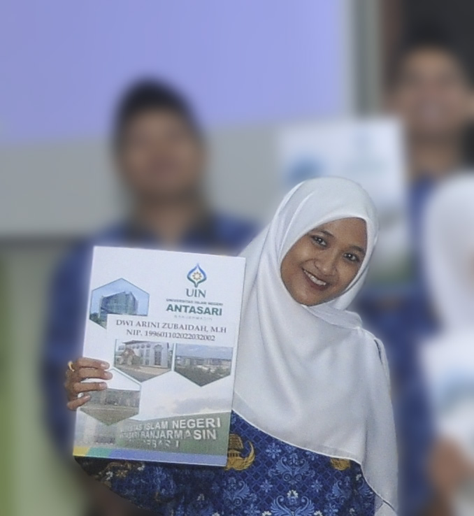 PNS Baru UIN Antasari 2023, Dwi Arini Zubaidah, M.H., yang menjadi dosen di Prodi S-1 HTN (Foto:Fauji untuk Humas)