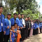 Foto bersama mahasiswa KKN UIN Antasari di Desa Haruyan Dayak Kec. Hantakan Kab. HST (Foto Humas Achmad Maghfur) -