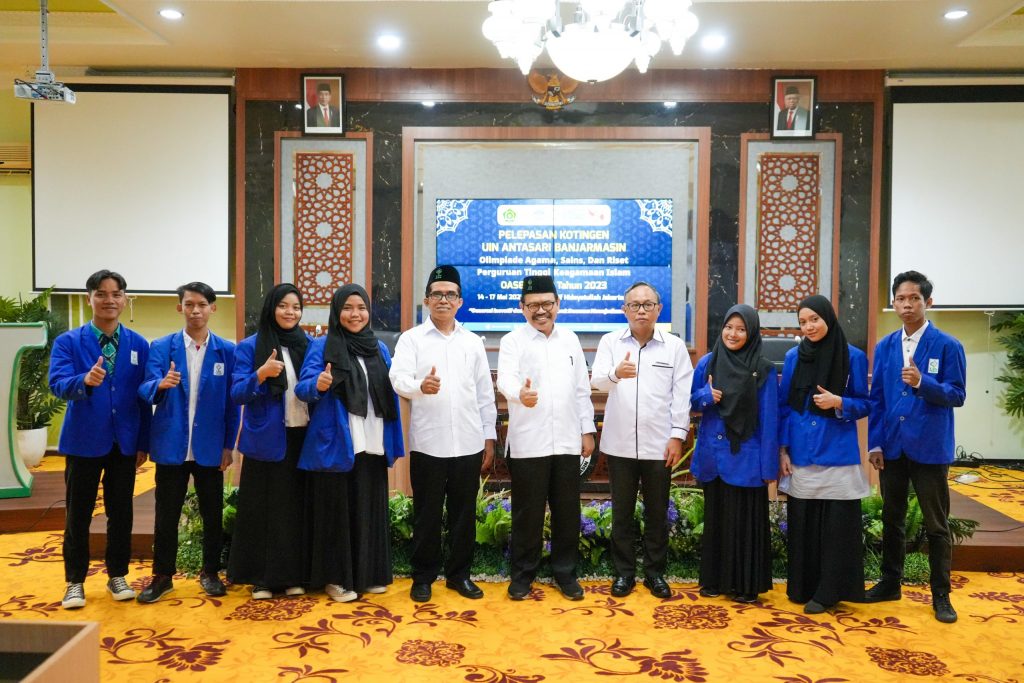 Foto bersama pelepasan kontingen UIN Antasari untuk OASe 2023