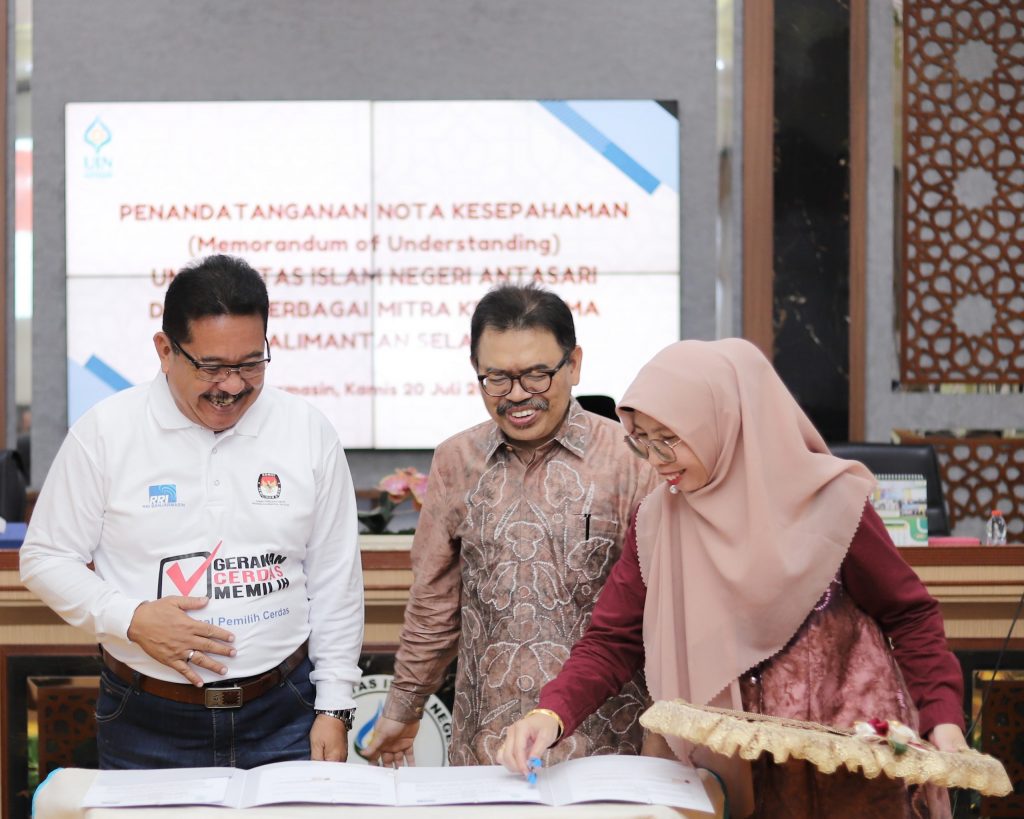 Persiapan penandatanganan MoU UIN Antasari dengan RRI Banjarmasin yang difasilitasi Pusat Kerja Sama dan Hubungan Internasional (Foto:Humas/Yulida Rifani)