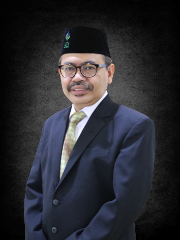 Rektor UIN Antasari Prof. Dr. H. Mujiburrahman, M.A. latar hitam gradasi putih