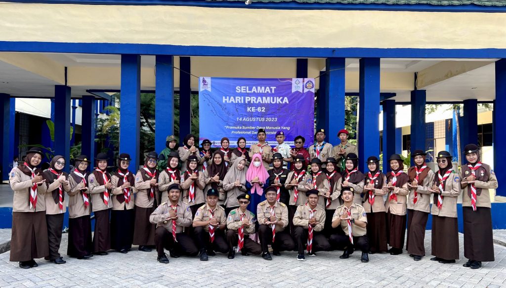 Foto bersama para kader Pramuka Pangkalan UIN Antasari (Foto:Humas/Achmad Magfur)