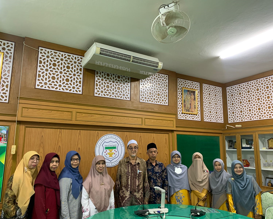 Rombongan UIN Antasari Banjarmasin saat silaturahmi dengan pihak Yayasan Thamavitya Mulniti School Thailand