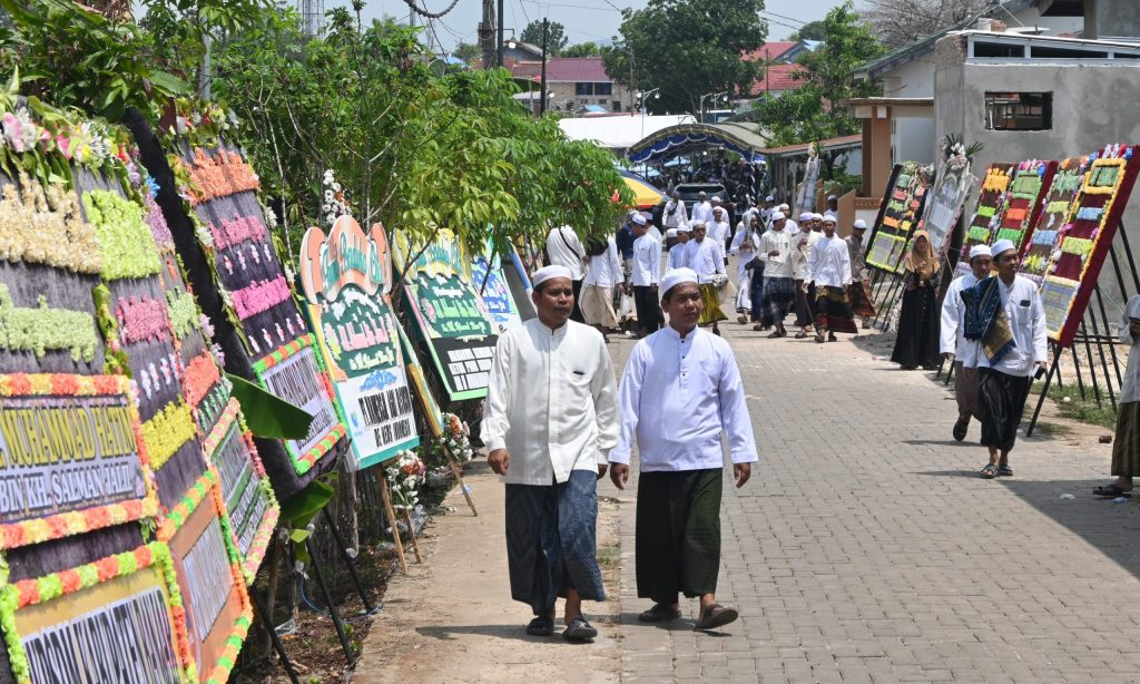 Berjejer ucapan dukacita dari beragam tokoh masyarakat dan pejabat (Foto:Humas/Achmad Magfur)