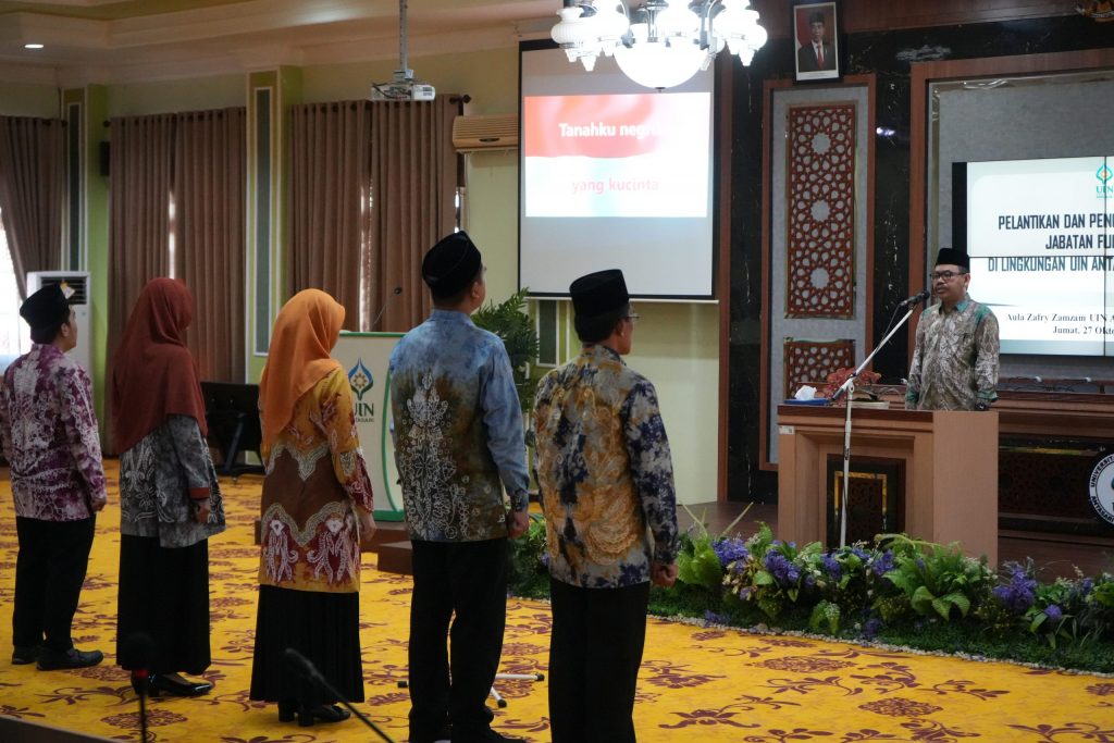 Lima pejabat baru bersiap dilantik Rektor UIN Antasari (Foto:Humas/Hadi Rustami)