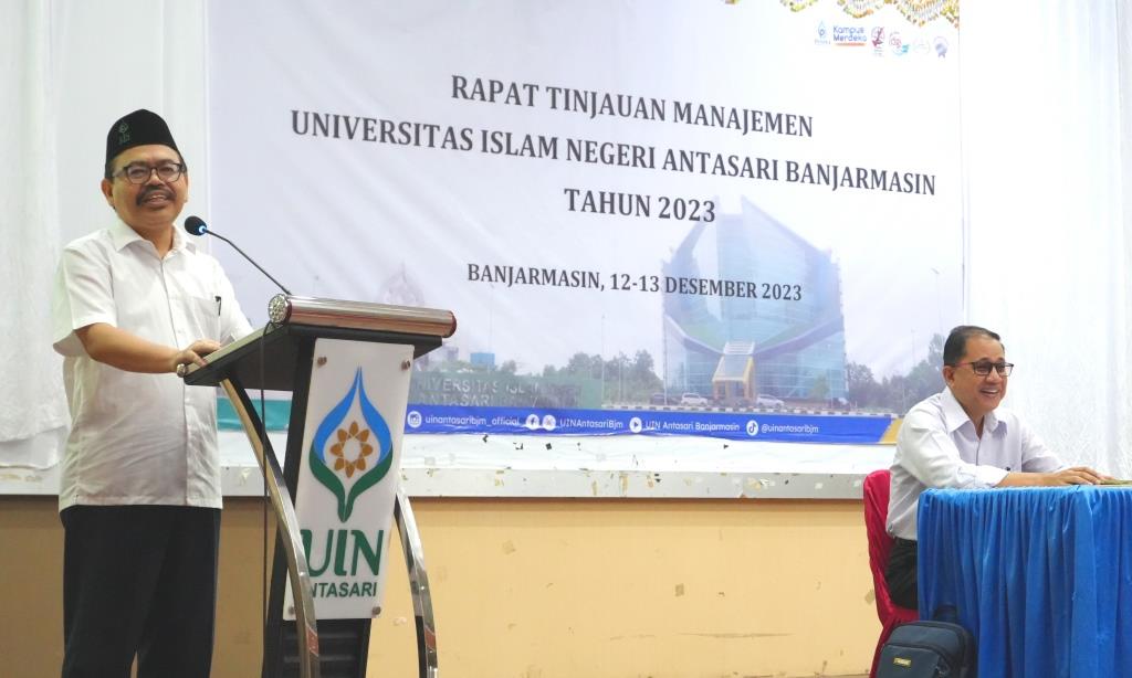 Rektor UIN Antasari saat membuka RTM 2023 (Foto Humas Hadi Rustami)