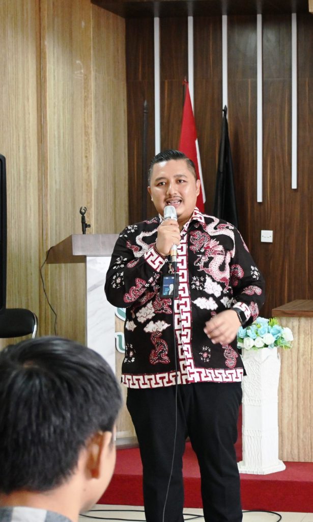 Subkhan Efendi, Department Head HCBP BRI RO Banjarmasin saat memberikan sambutan (Foto:PPL/Ahmad Alfi Syahrin)