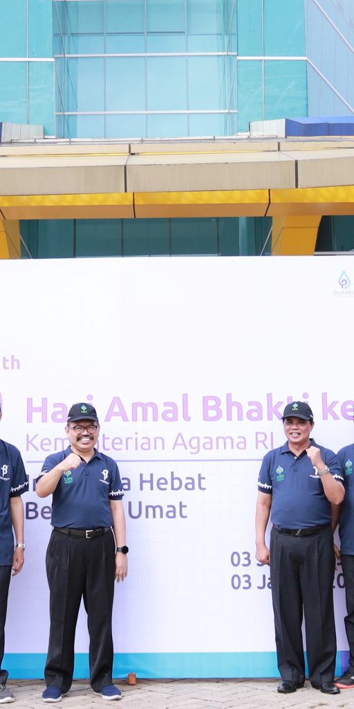 Rektor bersama almarhum Karo Saifi saat peringatan HAB Kemenag 2024 (Foto Yulida Rifani)