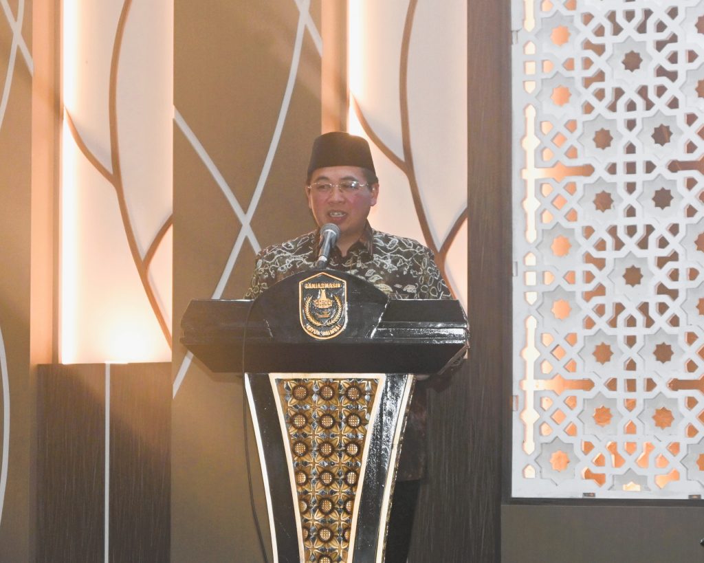 Wali Kota Banjarmasin H. Ibnu Sina, S.Pi., M.Si. saat menyampaikan sambutan (Foto:Humas/Jamal Ripani)