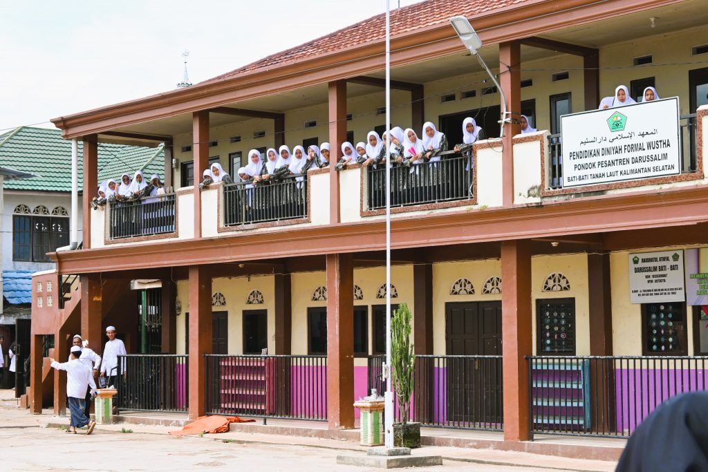 Suasana gedung pembelajaran Pesantren Darussalim Bati-Bati (Foto:Humas/Jamal Ripani)