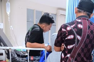Kondisi mahasiswa usai dievakuasi ke rumah sakit (Foto:Istimewa)