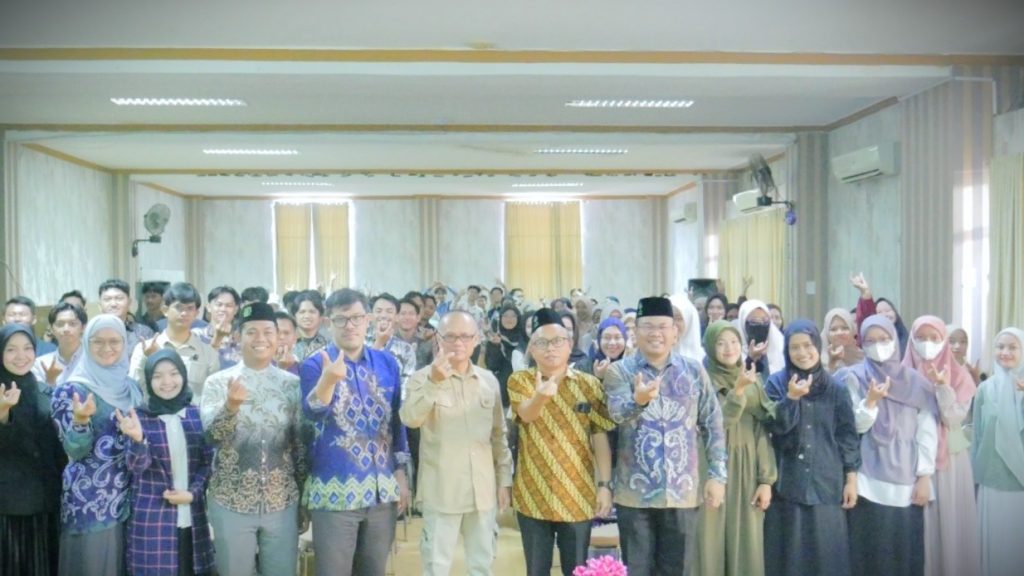 Foto bersama usai pembukaan.