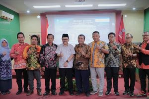 Foto bersama usai penutupan (Foto Humas Jamal Ripani)
