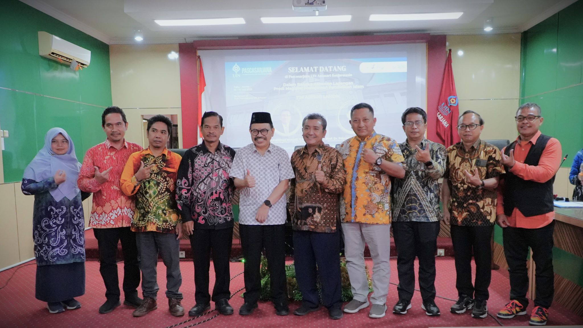 Foto bersama usai penutupan (Foto Humas Jamal Ripani)