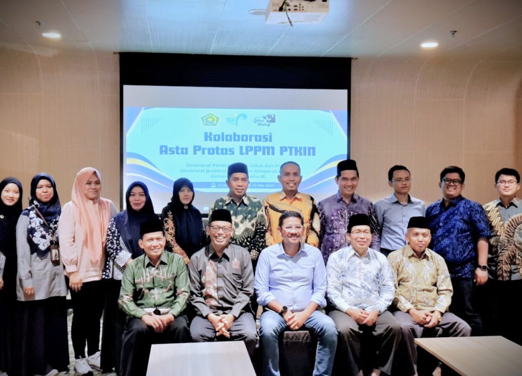 Ketua LP2M UIN Antasari saat mengikuti pertemuan kolaborasi dengan Dirjen Bimas RI beberapa waktu lalu.