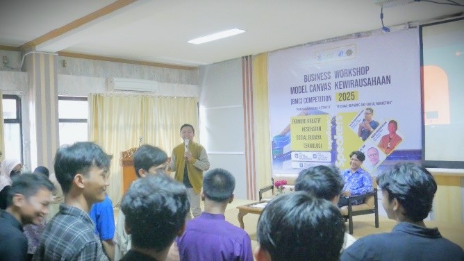 Suasana lokakarya.