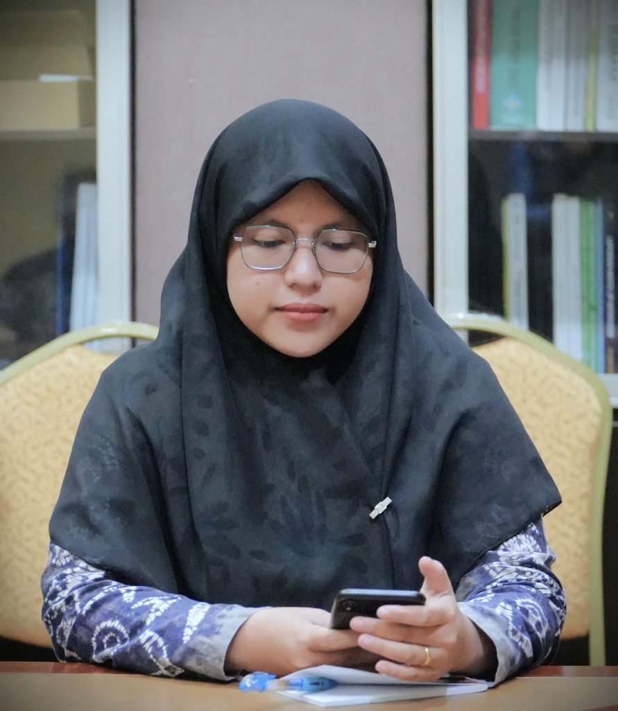Ayu Lusiana, S.Kom. saat mengikuti rakor perdana (Foto:Humas/Haitami)