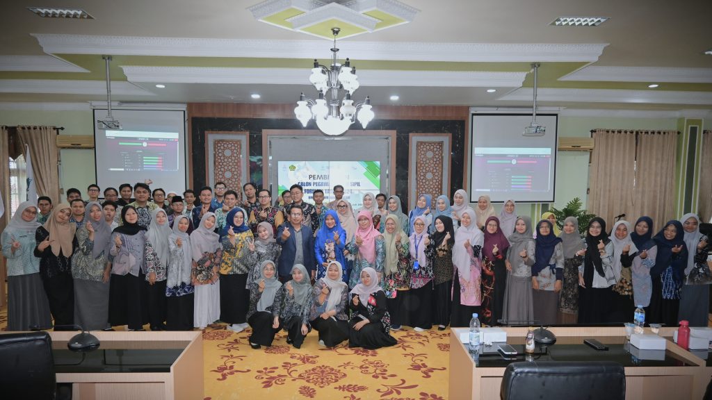 Foto bersama usai acara (Foto:Humas/Jamal Ripani)