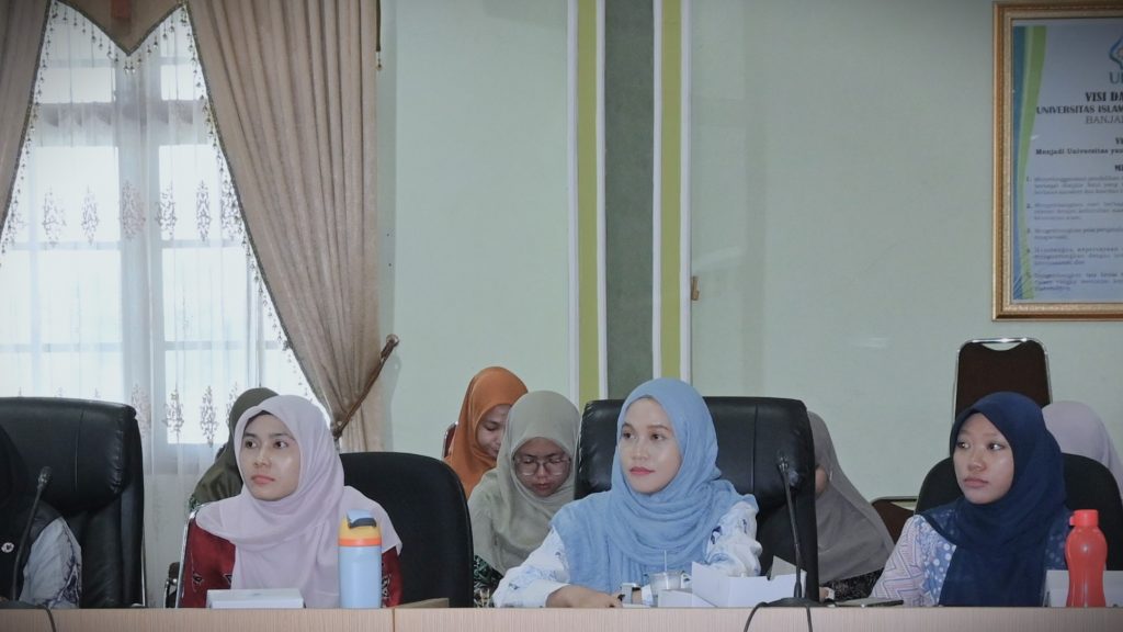 Para peserta saat serius mengikuti pembinaan (Foto:Humas/Jamal Ripani)
