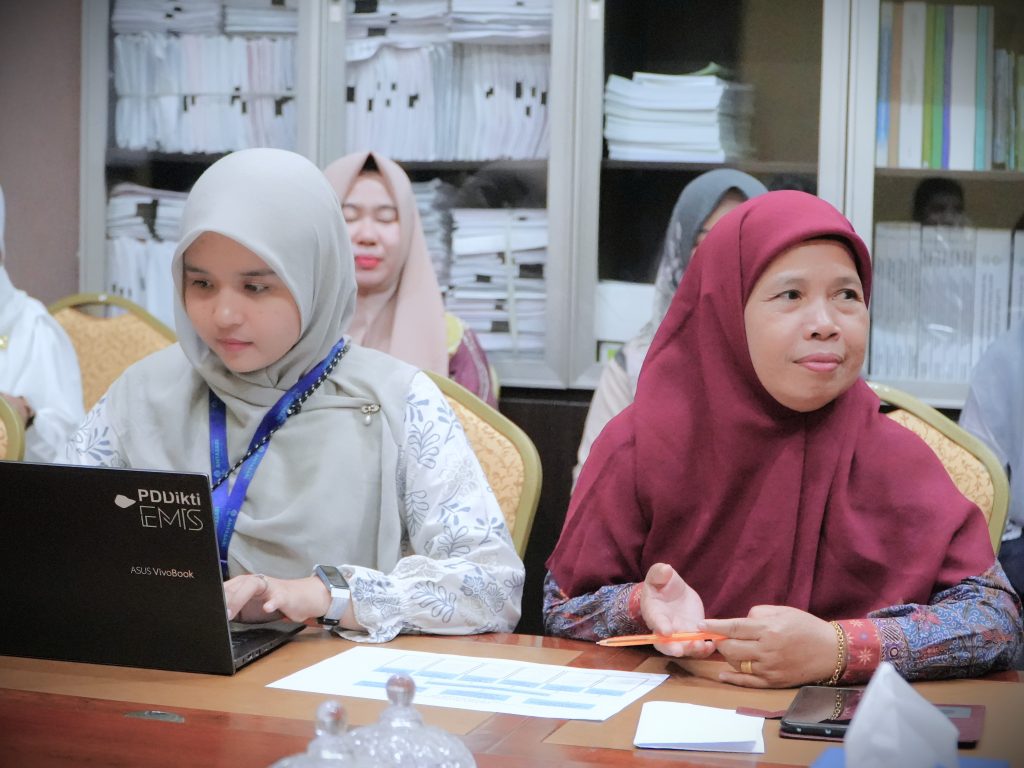 Peserta rapat saat serius mengikuti rakor (Foto:Humas/Haitami)