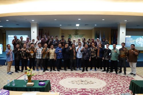 Foto bersama kegiatan SAQ PPID hari pertama. (Foto: Dokumentasi UIN Alauddin Makassar)