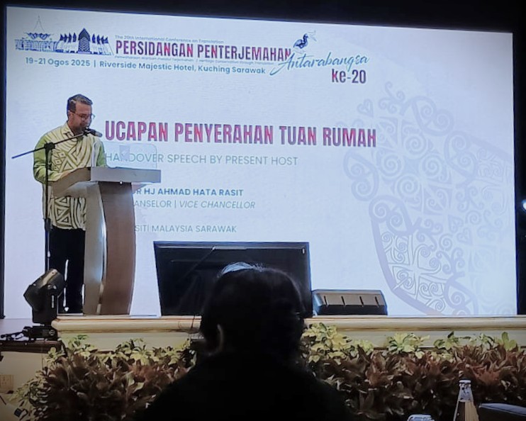 Penutupan acara oleh tuan rumah.