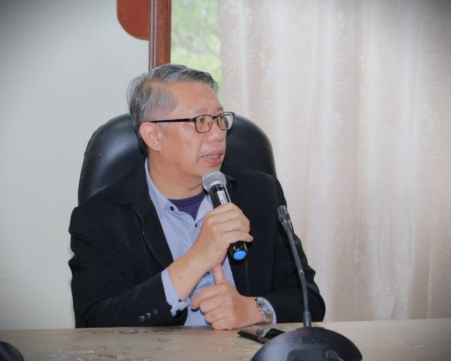 Pimpinan Lembaga Hikmah Sarawak saat memberikan kata sambutan.