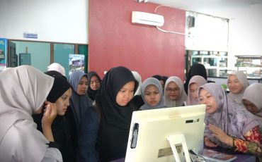 library tour 2025 (foto Humas RH).