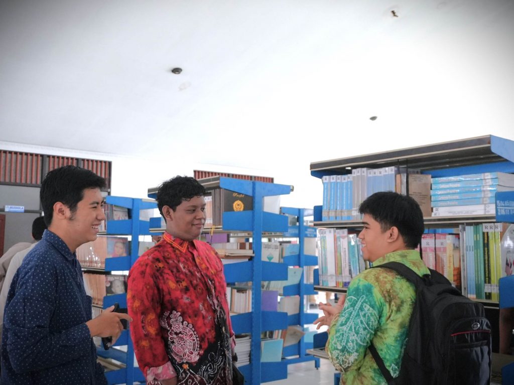 library tour 2025 (foto humas RH)