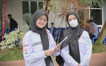 untuk thumbnail berita ksr pmi tes napza (Foto:Humas/Haitami)
