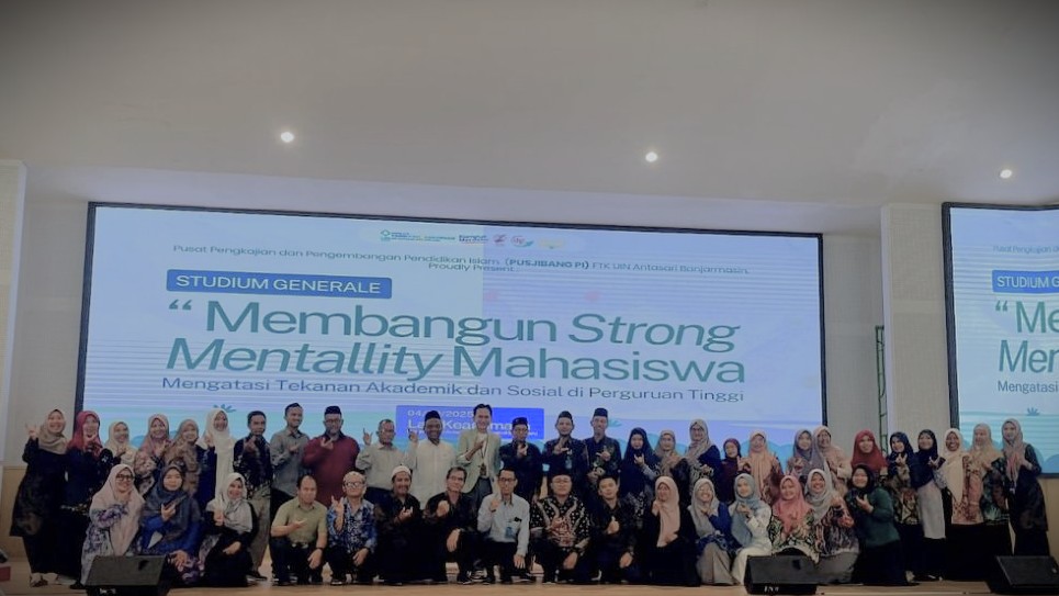 Foto bersama usai pembukaan.
