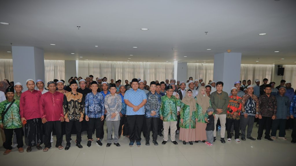 Foto bersama usai pembukaan (Foto:Humas/Jamal Ripani)
