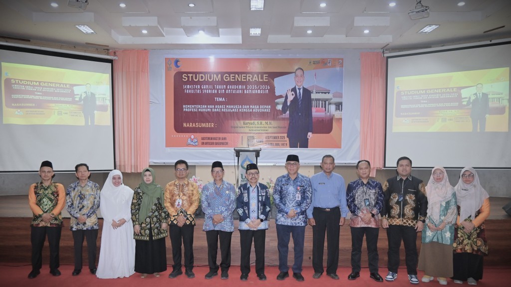 Foto bersama usai penandatangan MoU (Foto:Humas/Jamal Ripani)