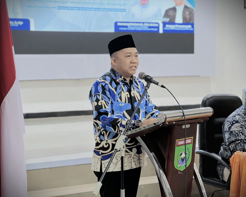 H. Sudian Noor, S.A.P. saat membuka acara.
